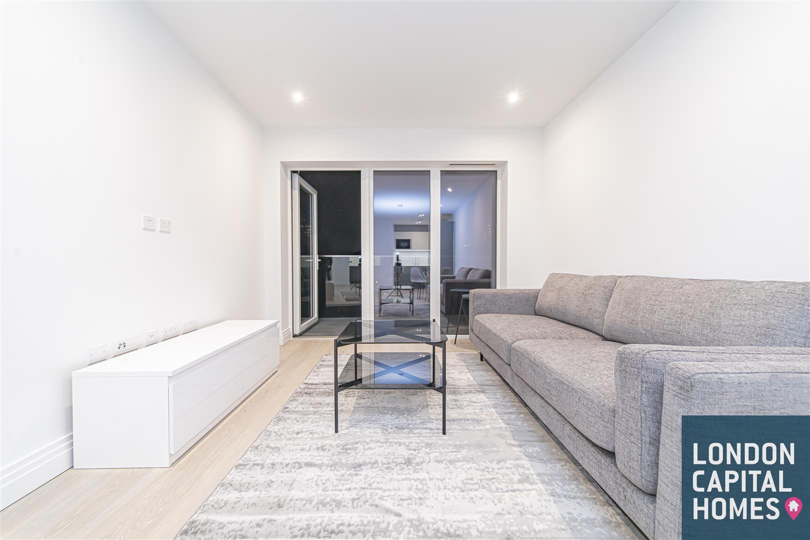 1 bed property in Filmworks Walk, London